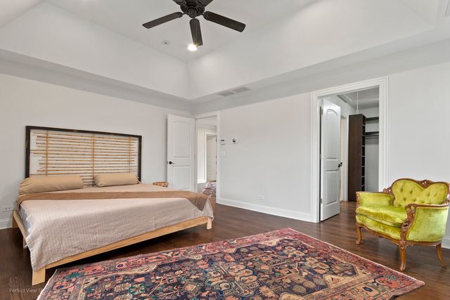 2047 Wilmette Avenue, Wilmette, IL 60091