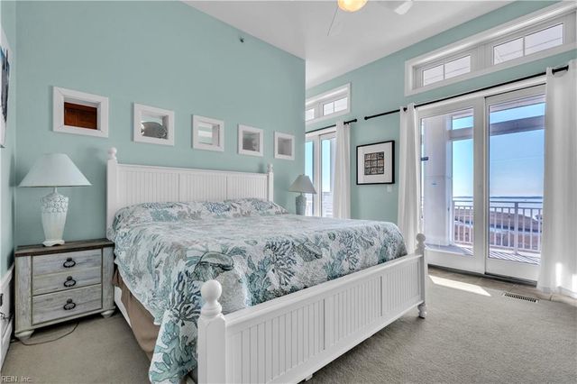 3738 Sandpiper Rd Apt 433B, Virginia Beach, VA 23456