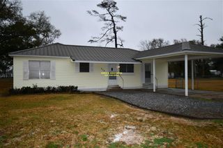 854 E Lyons Street, Sulphur, LA 70663