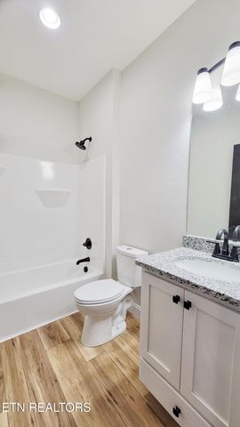 1461 Grandeur Avenue, Parrottsville, TN 37843