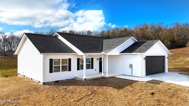 1461 Grandeur Avenue, Parrottsville, TN 37843