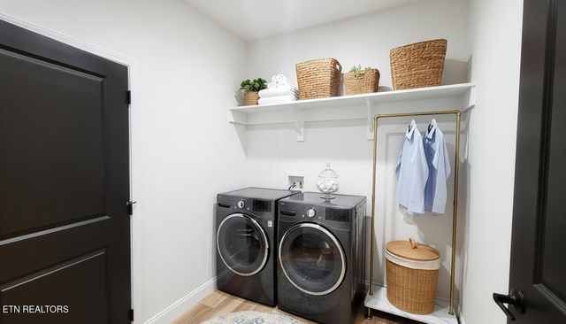 1461 Grandeur Avenue, Parrottsville, TN 37843