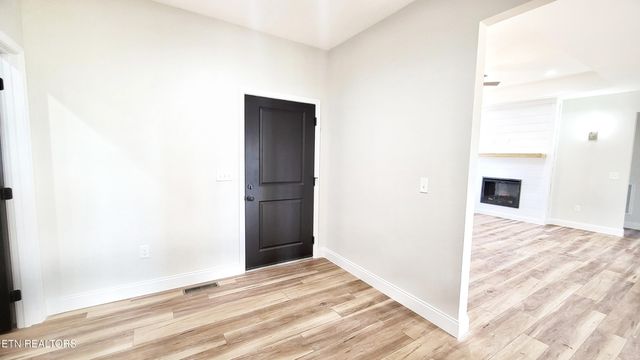 1461 Grandeur Avenue, Parrottsville, TN 37843