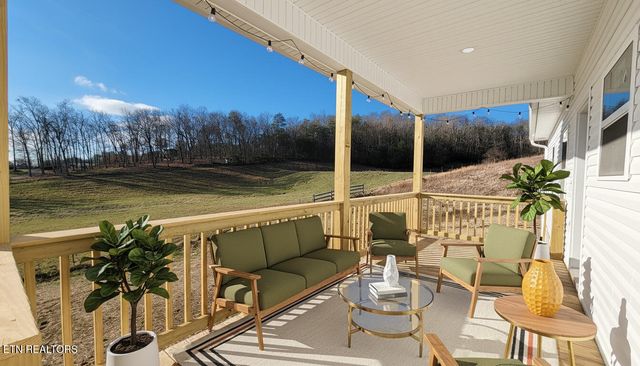 1461 Grandeur Avenue, Parrottsville, TN 37843