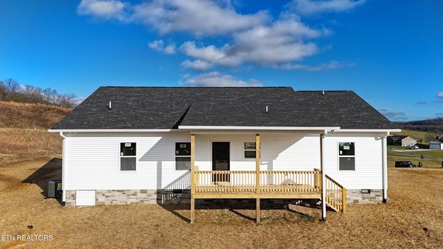 1461 Grandeur Avenue, Parrottsville, TN 37843