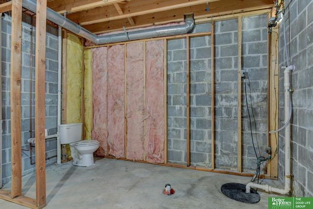 1315 S 172 Street, Omaha, NE 68130