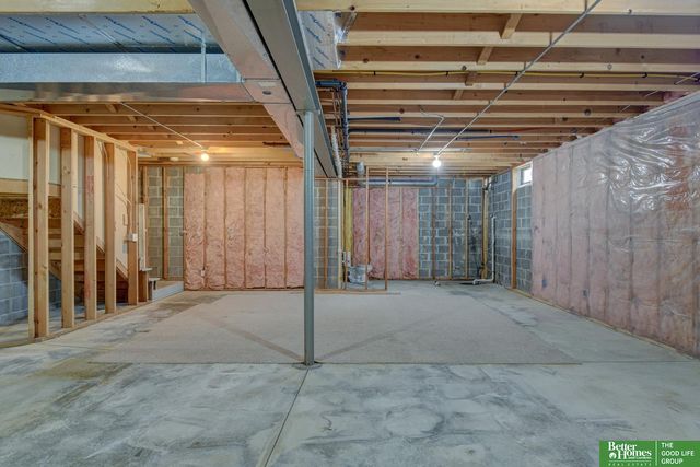1315 S 172 Street, Omaha, NE 68130