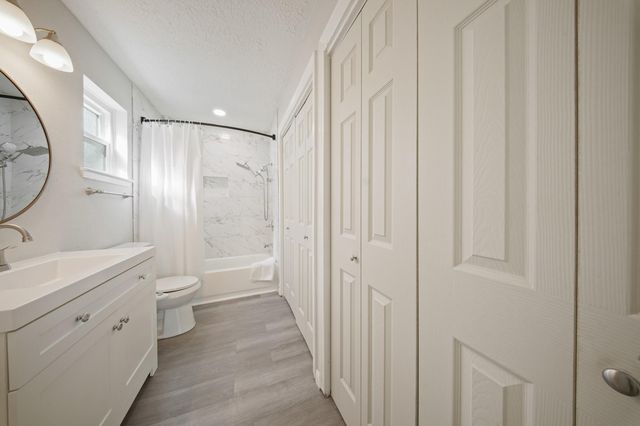 7410 San Lucas Drive, Houston, TX 77083