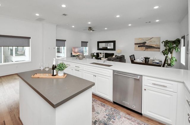 1628 W 24th Street, Houston, TX 77008