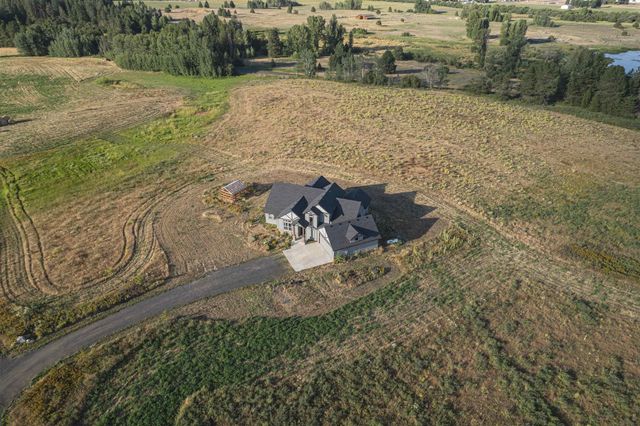 34012 N Fawn Ln, Deer Park, WA 99006
