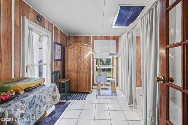 14359 CEDAR ISLAND Road N, Jacksonville, FL 32250