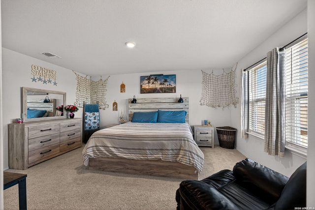4037 Bermuda Ln, Seguin, TX 78155