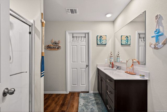 4037 Bermuda Ln, Seguin, TX 78155