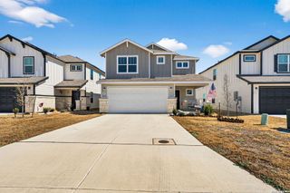 4037 Bermuda Ln, Seguin, TX 78155