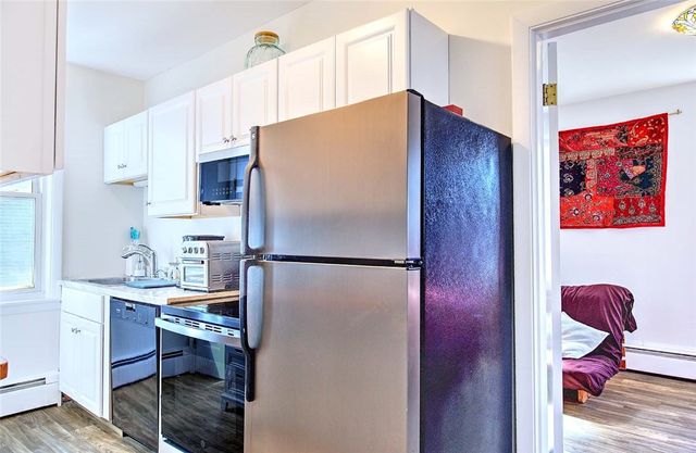 539 Lloyd Avenue 8, Providence, RI 02906