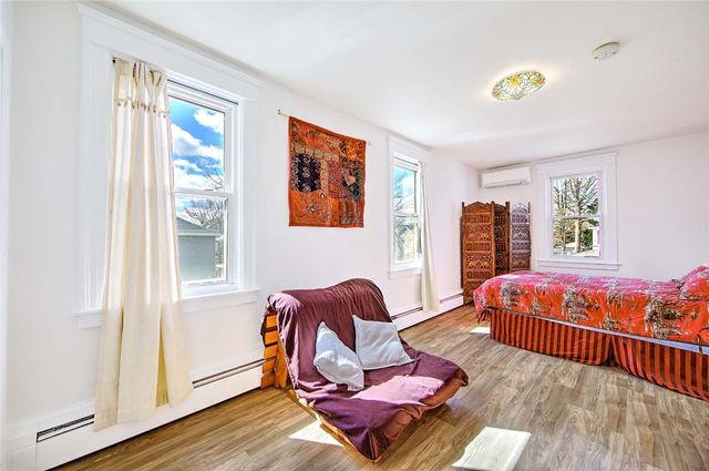 539 Lloyd Avenue 8, Providence, RI 02906