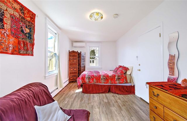 539 Lloyd Avenue 8, Providence, RI 02906