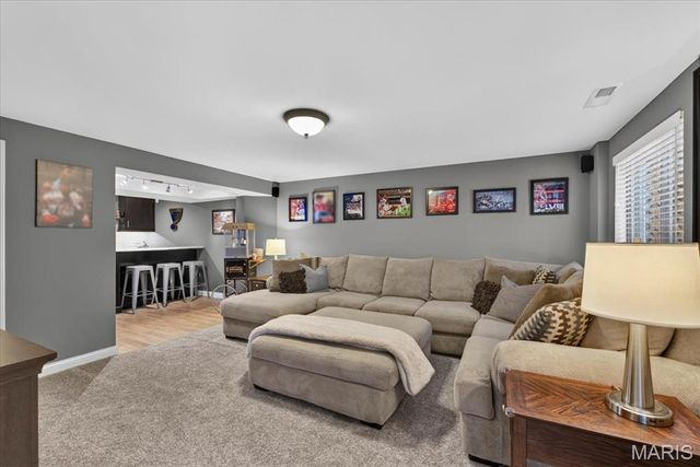 1471 Cherry Creek Lane, Manchester, MO 63021