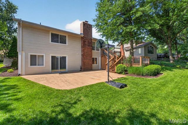 1471 Cherry Creek Lane, Manchester, MO 63021