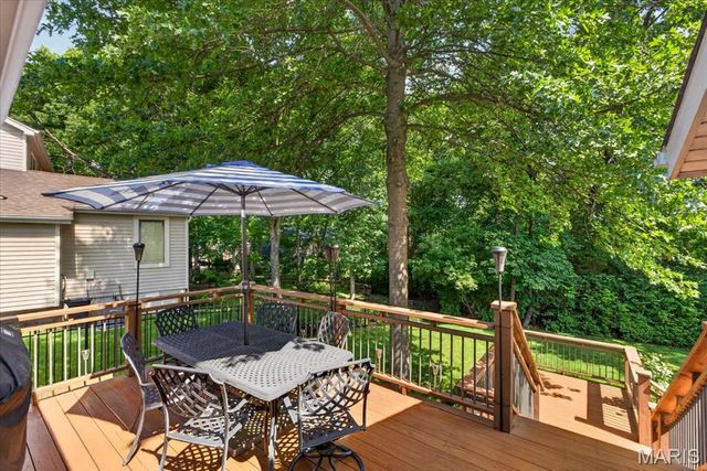 1471 Cherry Creek Lane, Manchester, MO 63021
