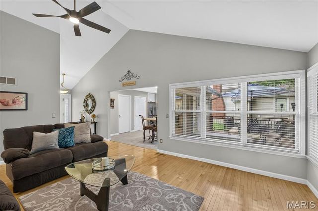 1471 Cherry Creek Lane, Manchester, MO 63021