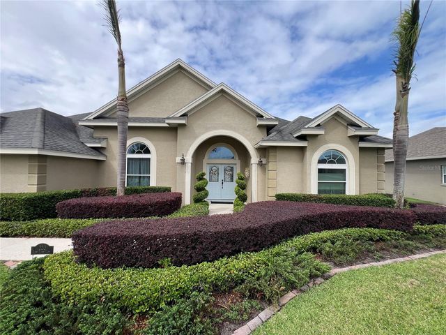 220 RUBY LAKE LANE, Winter Haven, FL 33884