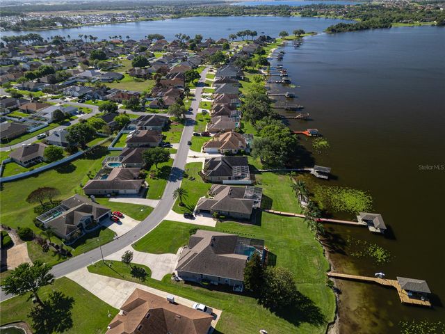 220 RUBY LAKE LANE, Winter Haven, FL 33884