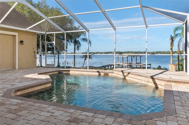 220 RUBY LAKE LANE, Winter Haven, FL 33884