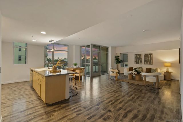 3812 Park Blvd. 208, San Diego, CA 92103