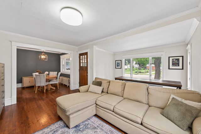 842 Randolph Avenue, Saint Paul, MN 55102