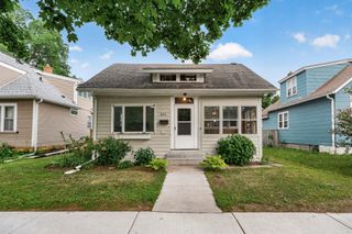 842 Randolph Avenue, Saint Paul, MN 55102