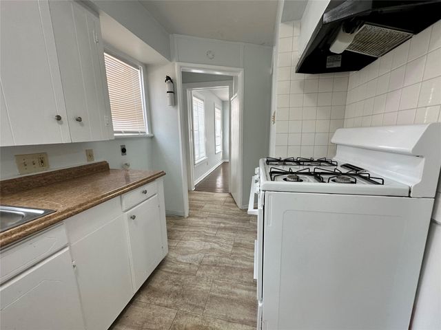 4624 Clay Street, Houston, TX 77023