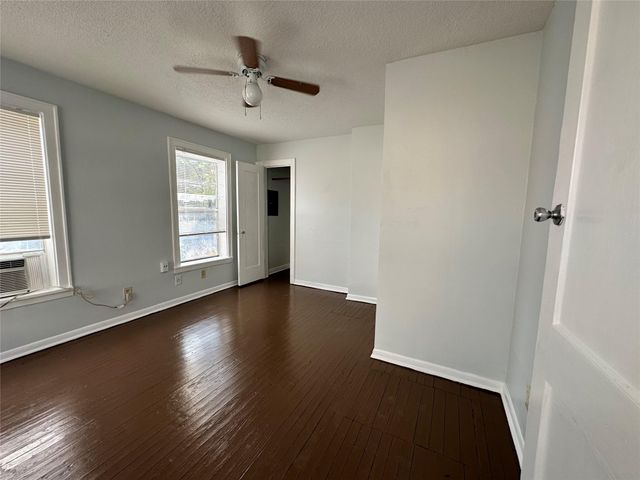 4624 Clay Street, Houston, TX 77023