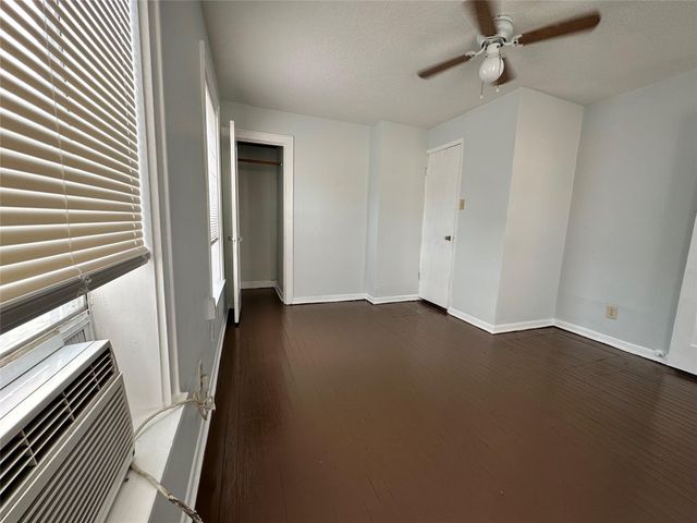 4624 Clay Street, Houston, TX 77023