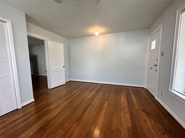 4624 Clay Street, Houston, TX 77023