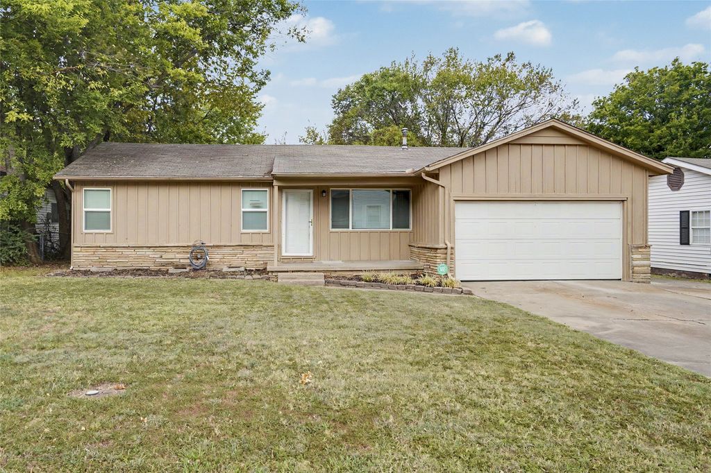 1614 S Cedar Avenue, Broken Arrow, OK 74012