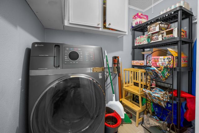 105 Allen Ave, Leesville, LA 71446