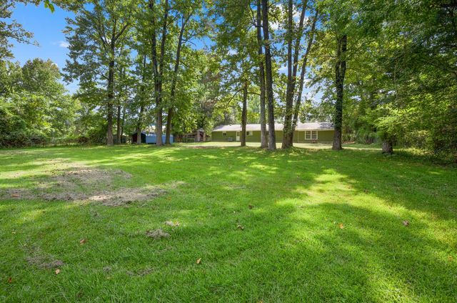 105 Allen Ave, Leesville, LA 71446