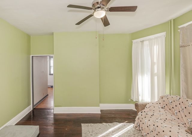 937 20TH Street, Rock Island, IL 61201