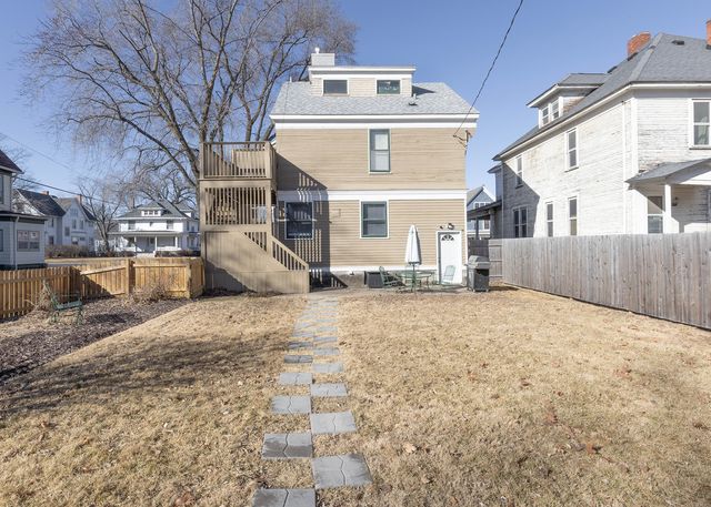 937 20TH Street, Rock Island, IL 61201