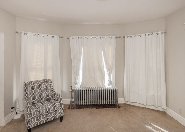 937 20TH Street, Rock Island, IL 61201