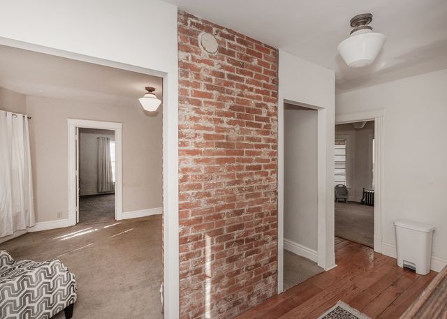 937 20TH Street, Rock Island, IL 61201