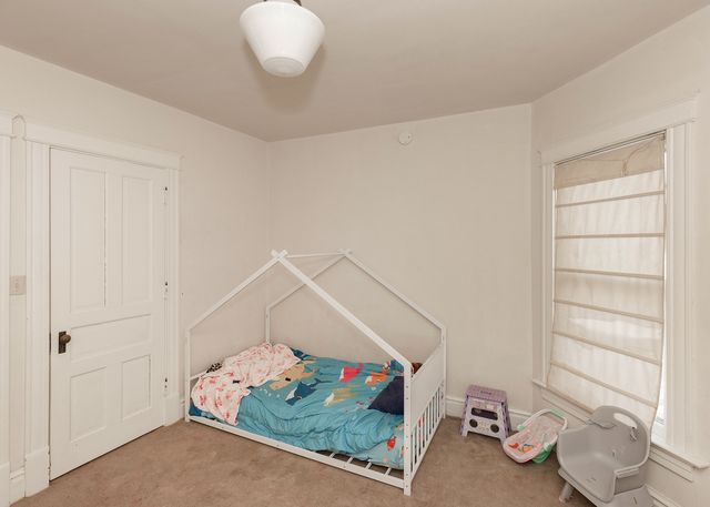 937 20TH Street, Rock Island, IL 61201