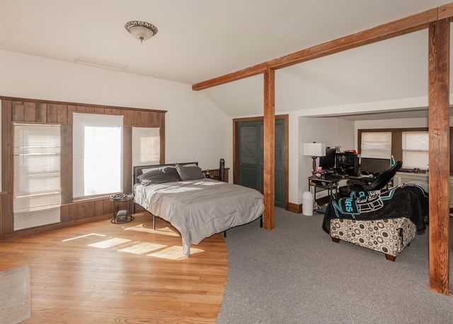 937 20TH Street, Rock Island, IL 61201