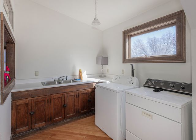 937 20TH Street, Rock Island, IL 61201