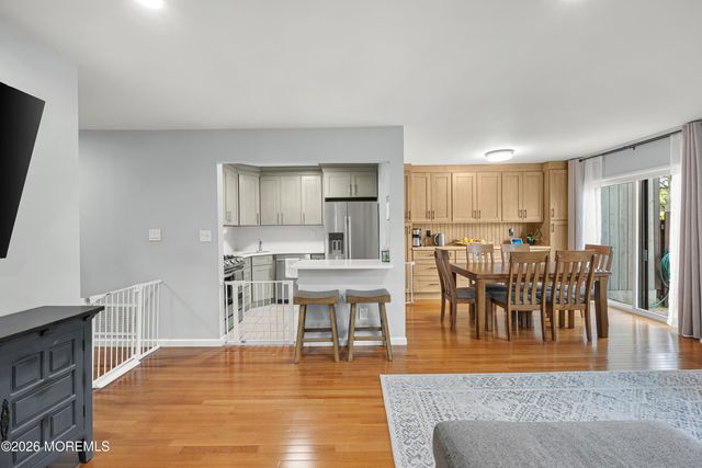 20 Arrowsmith Court 26, Matawan, NJ 07747