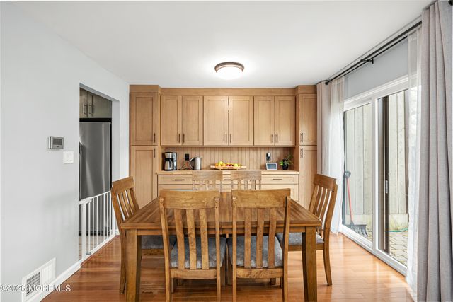 20 Arrowsmith Court 26, Matawan, NJ 07747