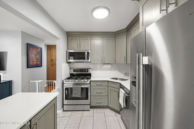 20 Arrowsmith Court 26, Matawan, NJ 07747