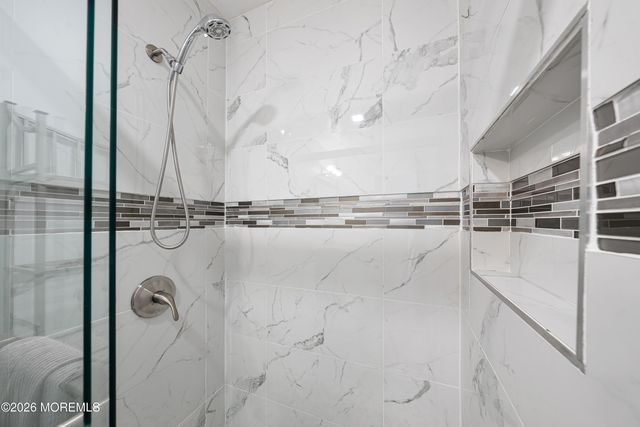 20 Arrowsmith Court 26, Matawan, NJ 07747