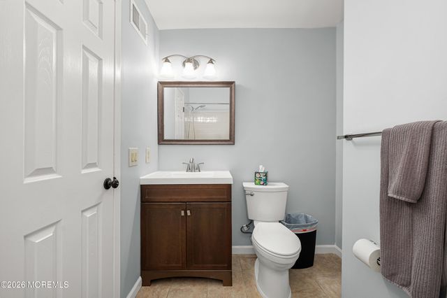 20 Arrowsmith Court 26, Matawan, NJ 07747